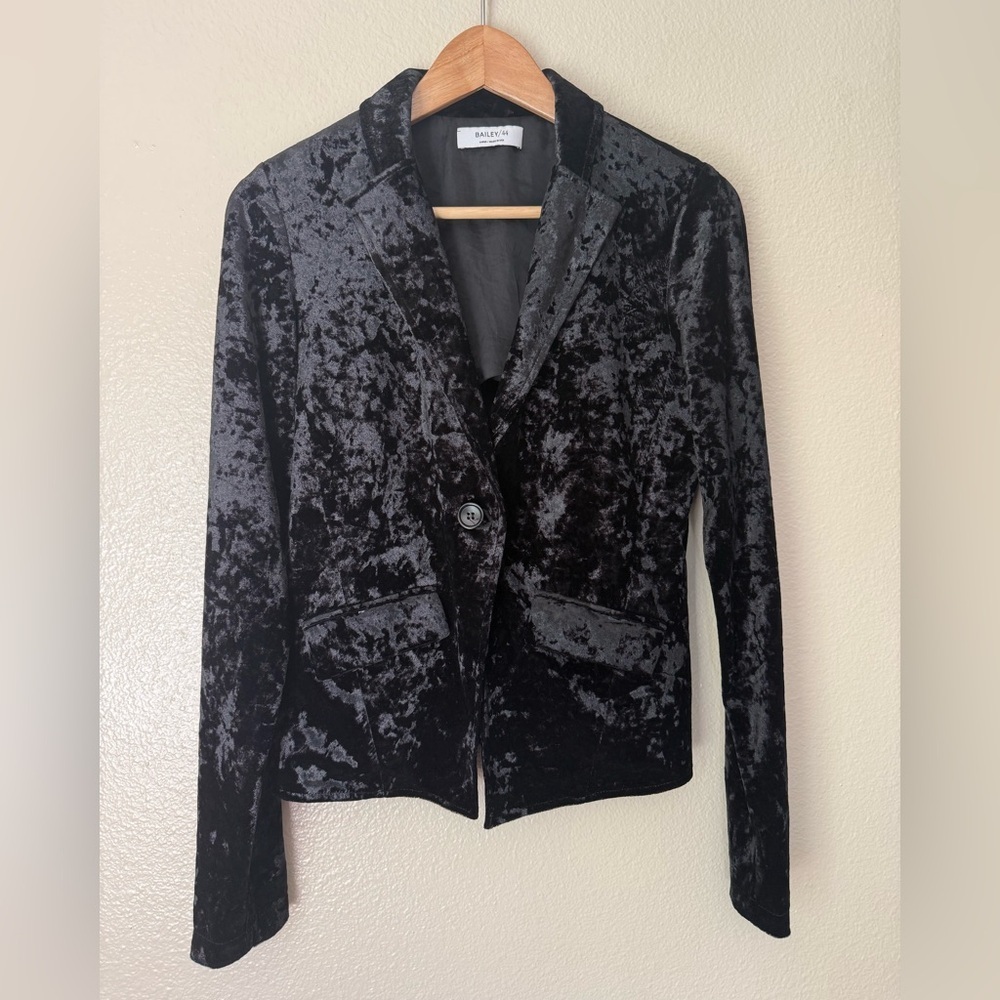 Bailey 44 Black Crushed Velvet Blazer